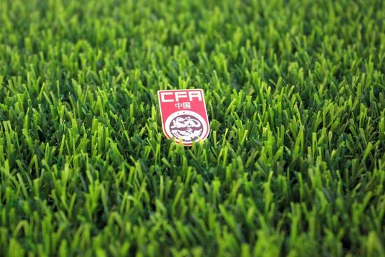 美女露出乳房的网站